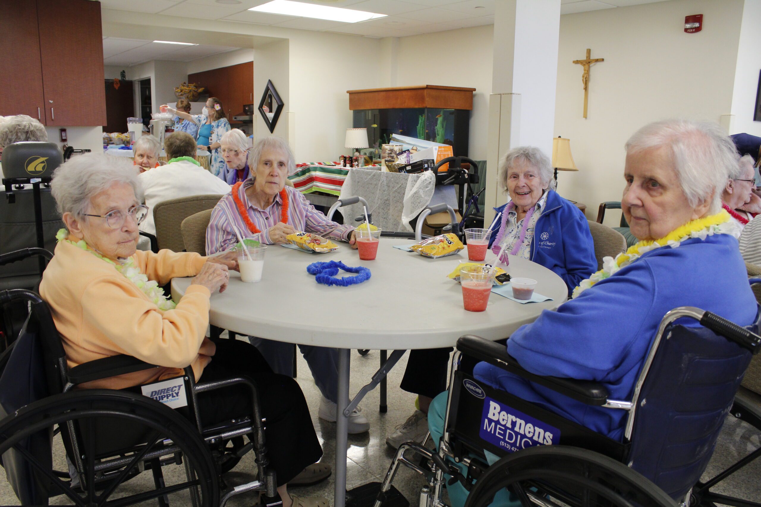 1712618959720397.jpg 4.jpg